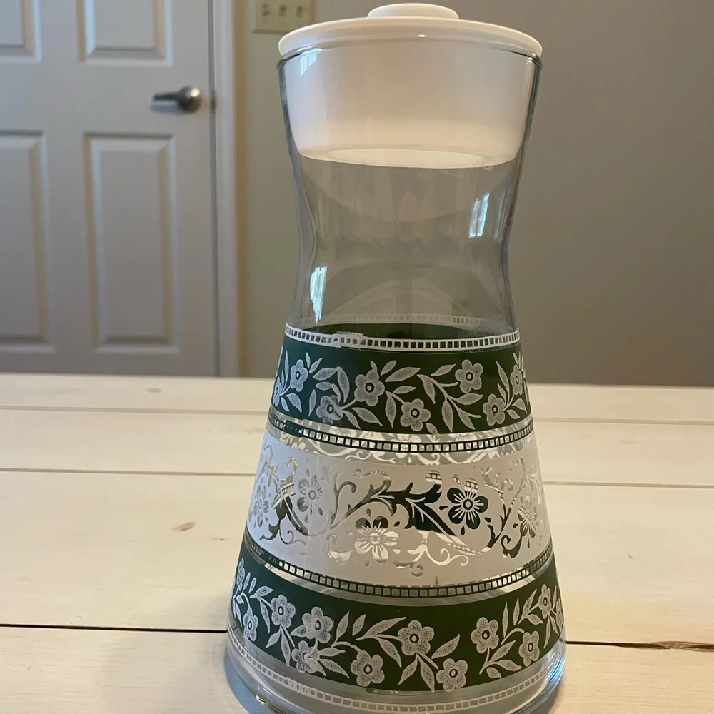 Vintage Libbey Carafe & 6 Juice Glasses from the 1960s Green/ White Floral - Picture 2 of 6